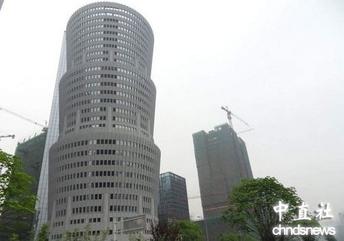 重庆现“方便面楼” 盘点那些被吐糟的建筑
