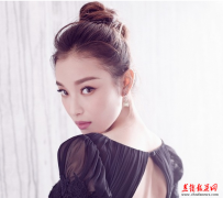  倪妮变身芭蕾天使 清新脱俗时尚亮丽 