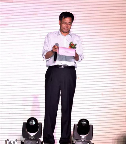 耿越昌总经理出席福能源山西分公司公益慈善晚会！