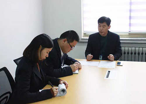 【企管部李德水主任与文宣部负责人常恒恺等领导沟通"日事日毕