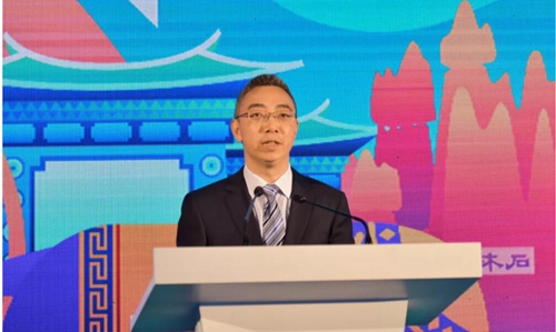 理想科技龙润茶首家入驻“一部手机游云南”APP，站在云南千亿茶产业的风口