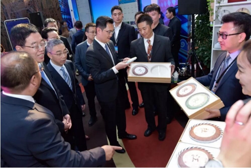理想科技龙润茶首家入驻“一部手机游云南”APP，站在云南千亿茶产业的风口