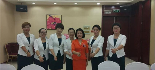 康婷·瑞倪维儿众合团队拓展技能培训