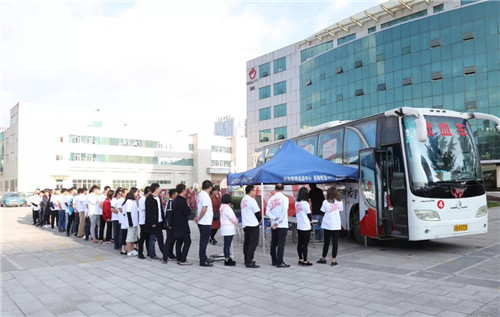 为114名理想人点赞，秋日里爱心献热血