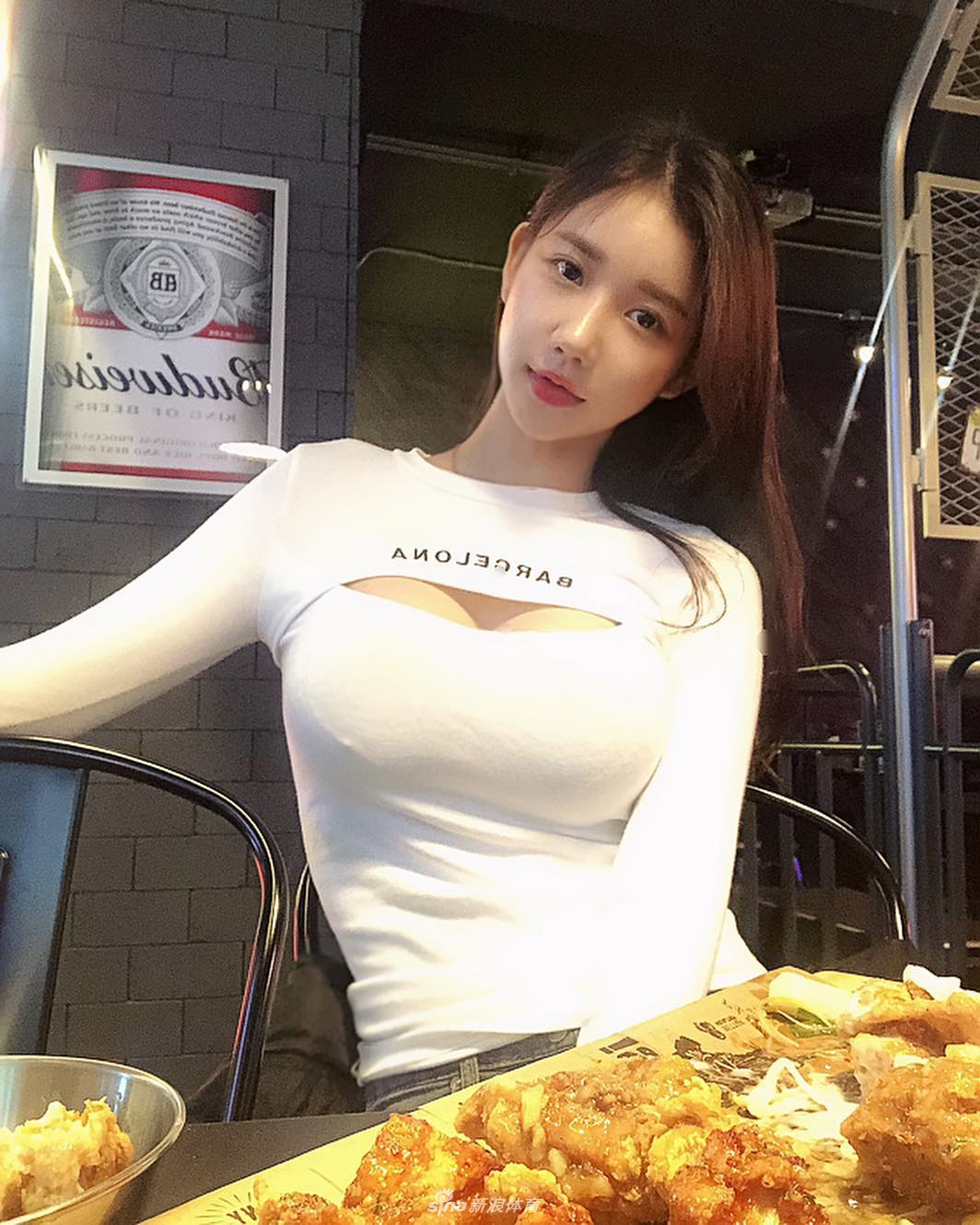 韩国最火网红健身女郎这身材什么水平(15)