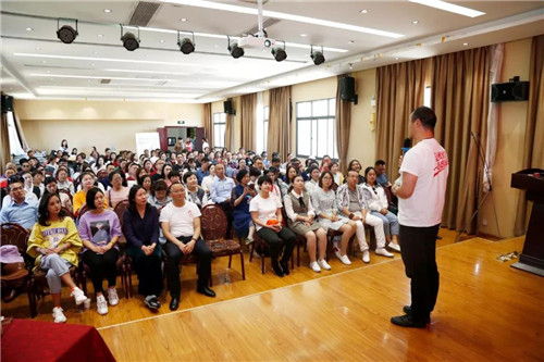 理想科技“2019理想&龙润第二届龙润茶节”在昆盛大举行