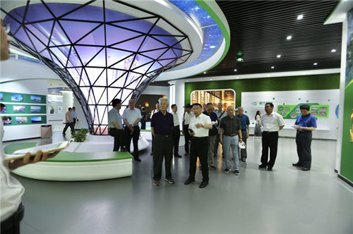 河北省保定市离退休人员考察金木集团