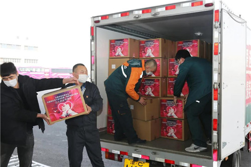 援鄂女医务人员“三八”国际妇女节爱心包捐赠启运仪式在康婷圆满举行