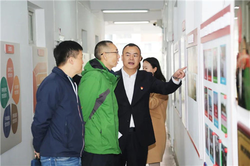 省工商联机关党委书记、副主席岳黎松一行莅临理想调研